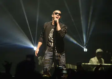 Jonas, Lovato invite Pulse staff to concert