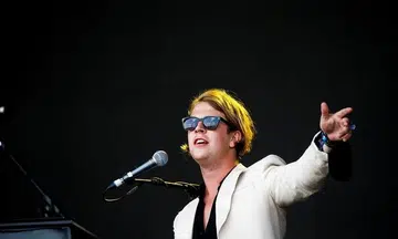 Singer Tom Odell on fans embracing his truthful anxieties: 'It's so magical'