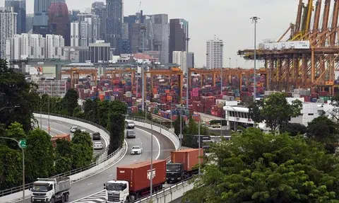 Keep calm, be adaptable to deal with supply chain disruptions