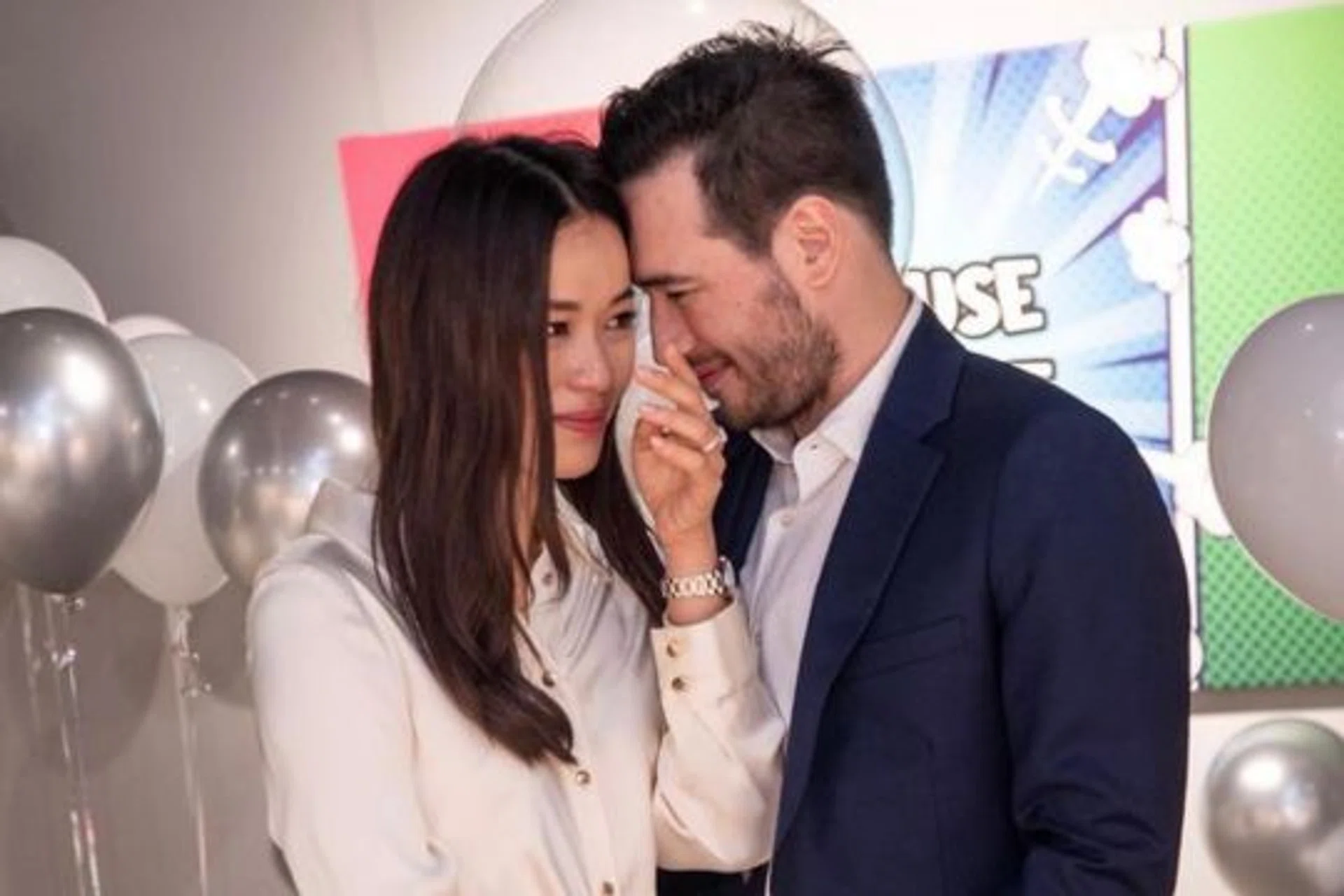 On Nov 21, actress Rebecca Lim posted on social media a photo with the side profile of her fiance.