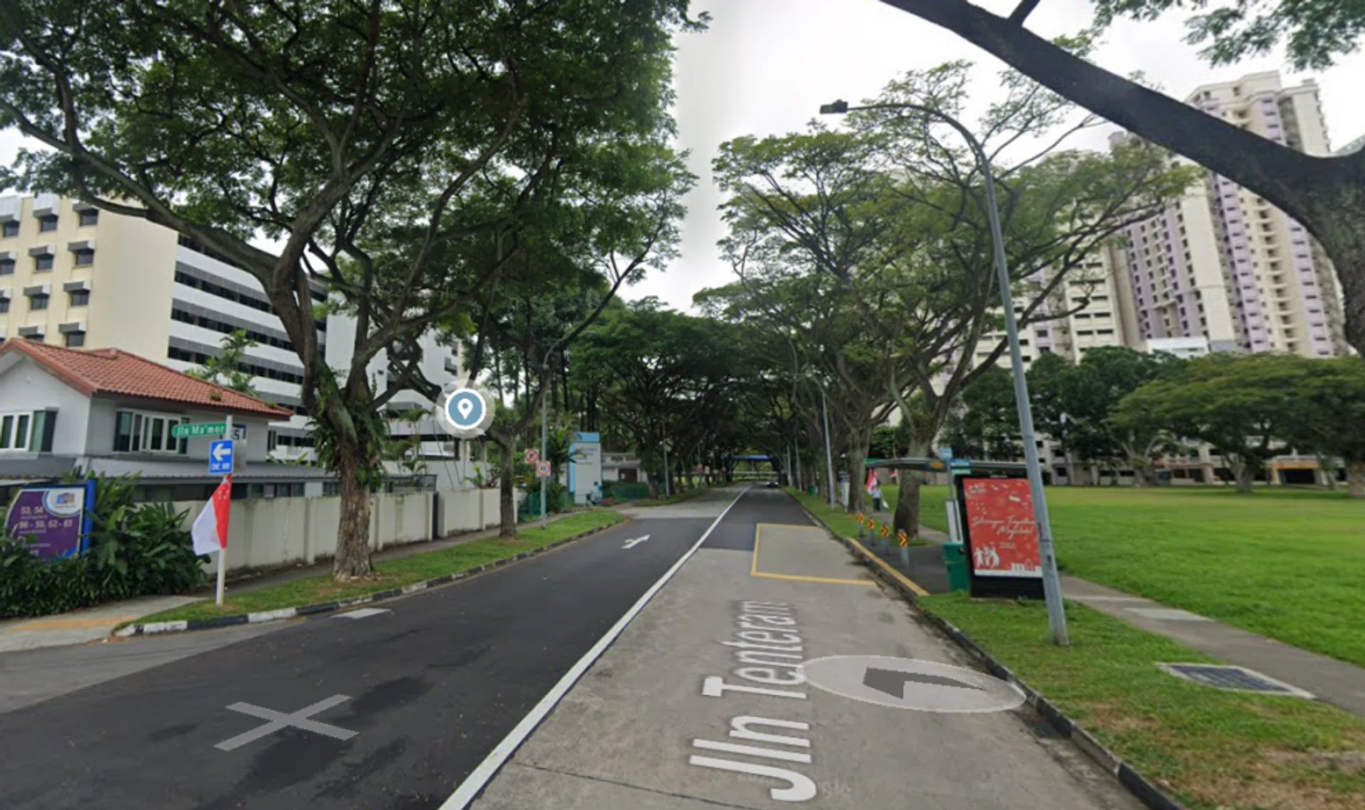 The incident took place at the junction of Jalan Ma'mor and Jalan Tenteram.