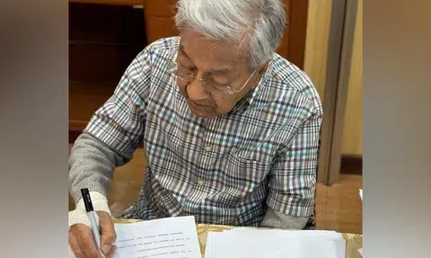 Malaysian ex-PM Mahathir in hospital for 'observation': Source