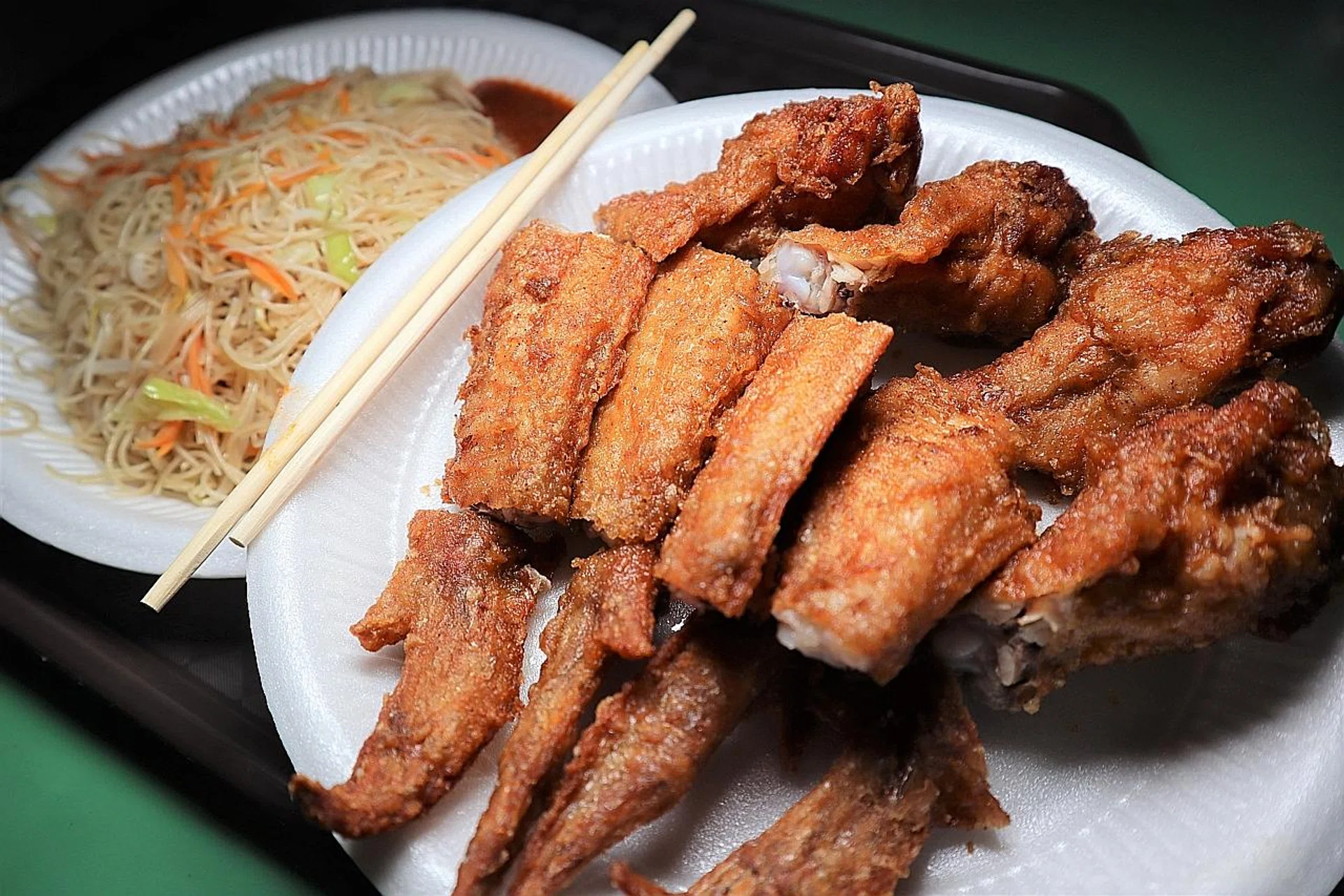 Fried chicken wings and beehoon from Mei Wei Xiao Chi; 