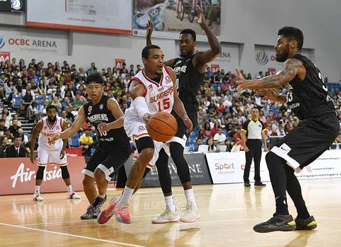 Slingers let down by poor shooting against champs Alab