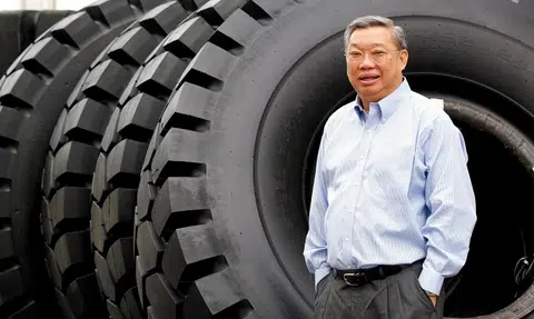 Founder of Stamford Tyres Wee Kok Wah, 78, dies from cancer