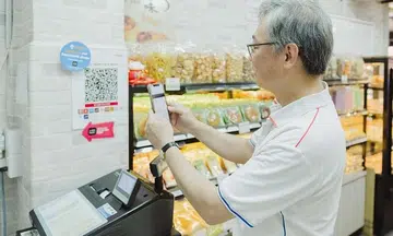 PayLah users to get up to $3 cashback at hawker stalls