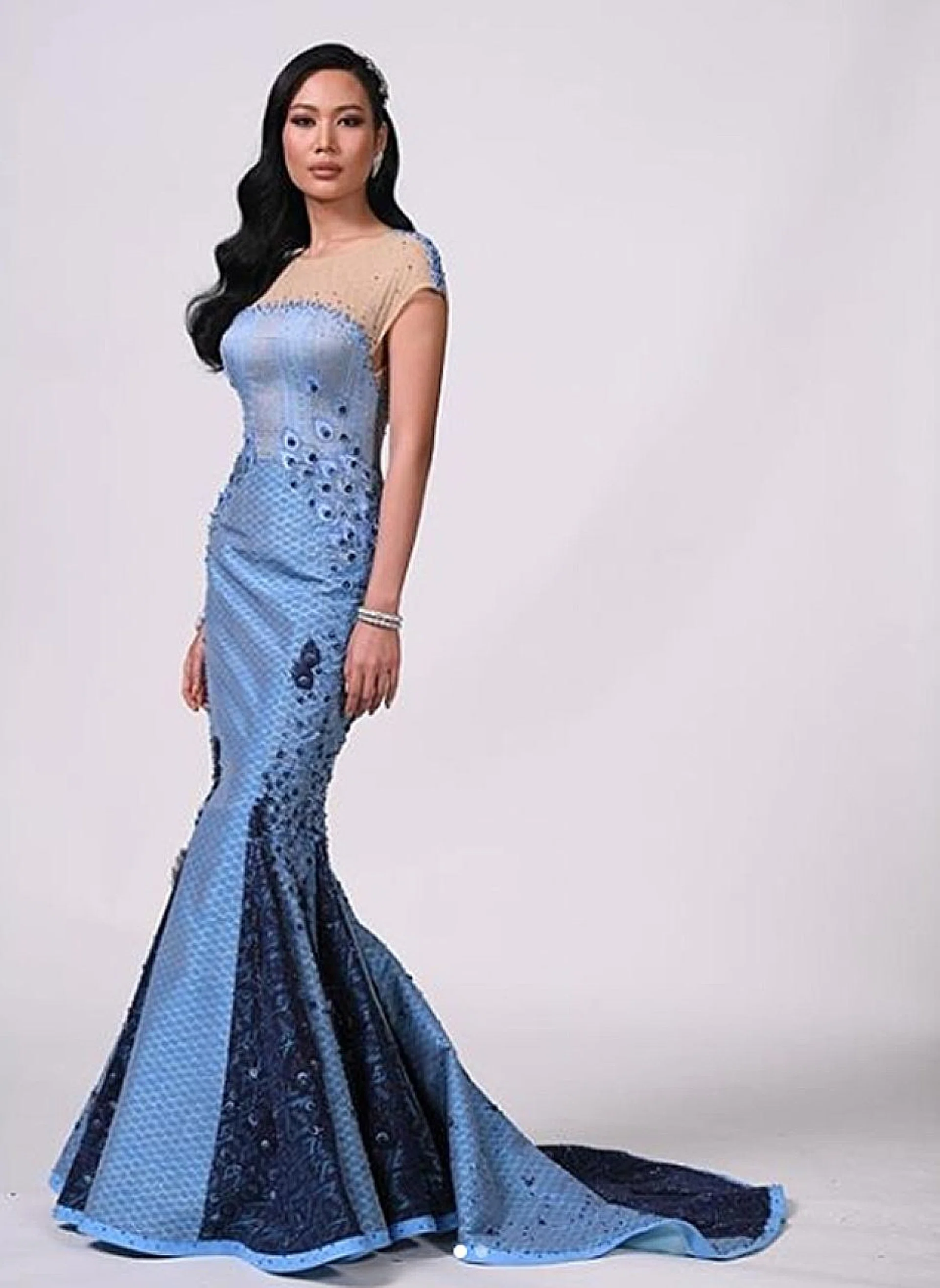 Miss Thailand wearing the dress, which drew unflattering comments. PHOTO: SIRIVANNAVARI BANGKOK OFFICIAL INSTAGRAM