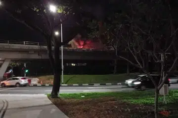 2 cars on fire in accident involving 4 vehicles on PIE