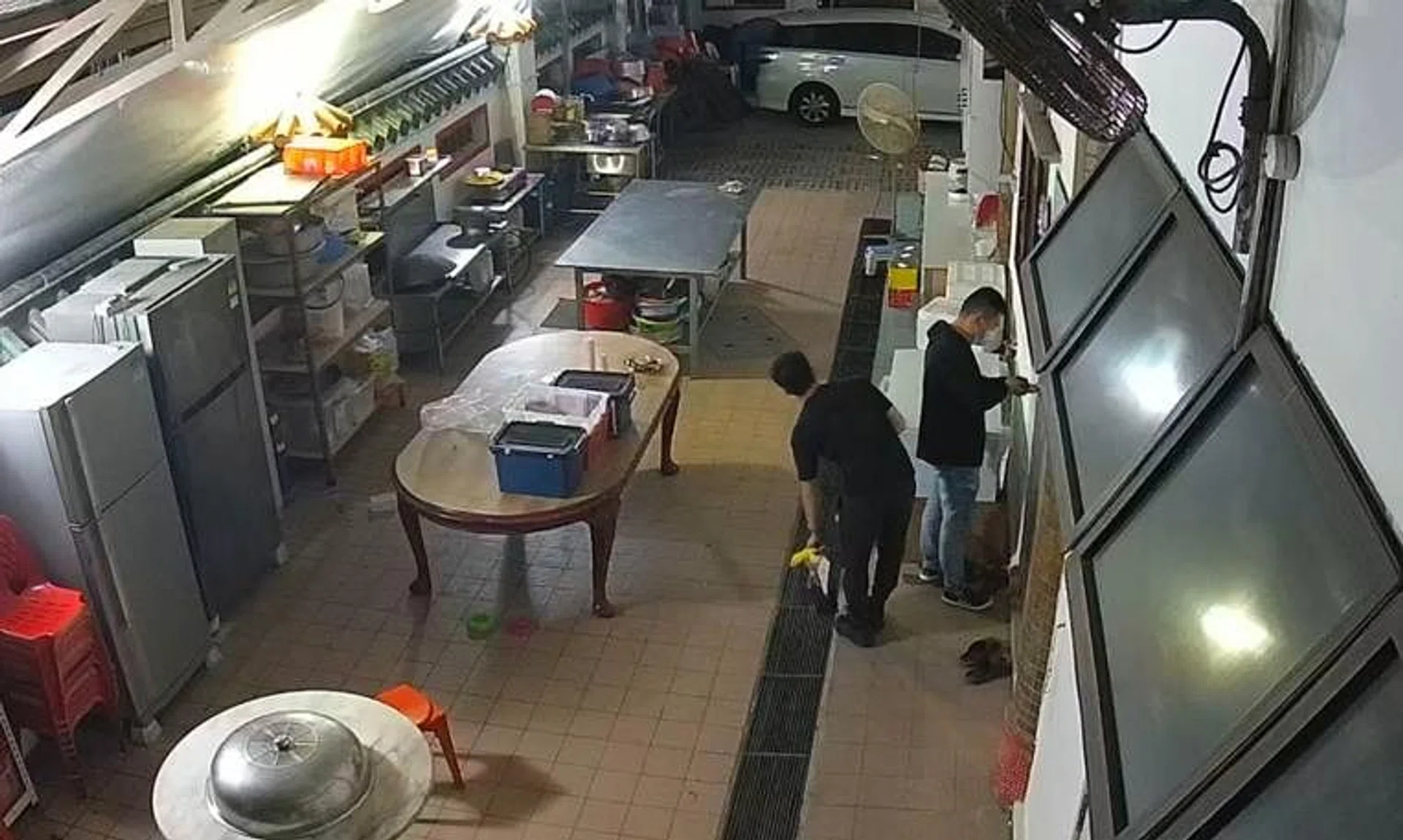 CCTV footage taken at Hoon Sian Keng temple showed two suspects picking the locks of the temple’s doors at 1.50am on Sept 2.