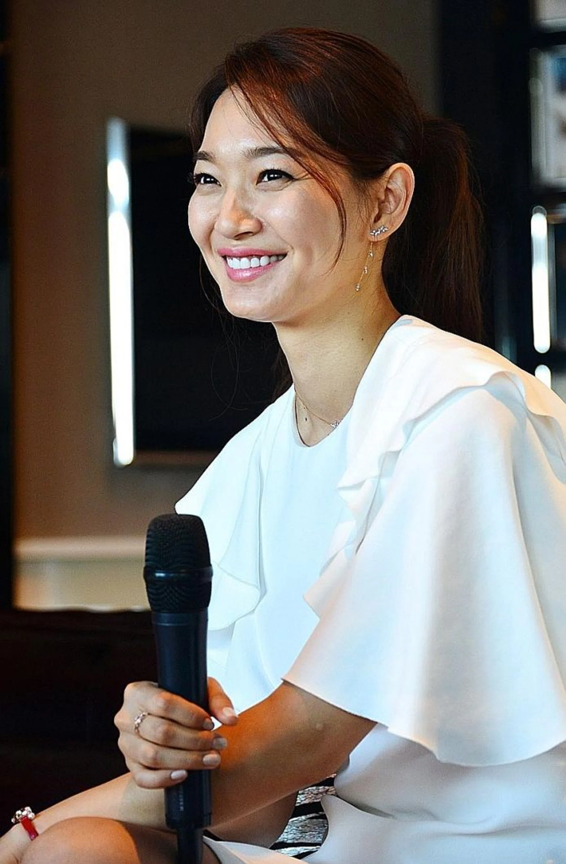 TRANSFORMATION: Actress Shin Mina (above) said she liked her image as a chubby lawyer in Oh My Venus. 