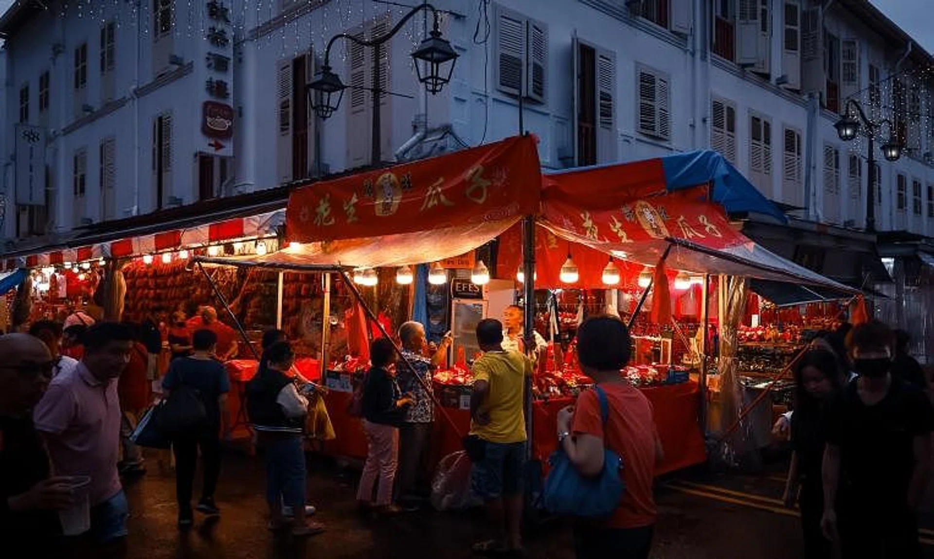 As offices will be closing earlY for the festivities, SBS Transit and Tower Transit will bring forward evening trips of selected bus services and peak period shuttle services. 