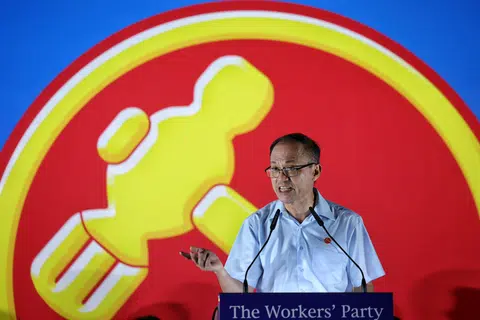 Former Non-Constituency MP Yee Jenn Jong kicked off the rally by warning of the dangers of a monopoly.