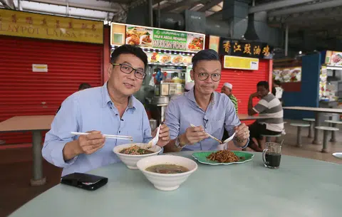 Jack Neo and Mark Lee: Long long time makan buddies