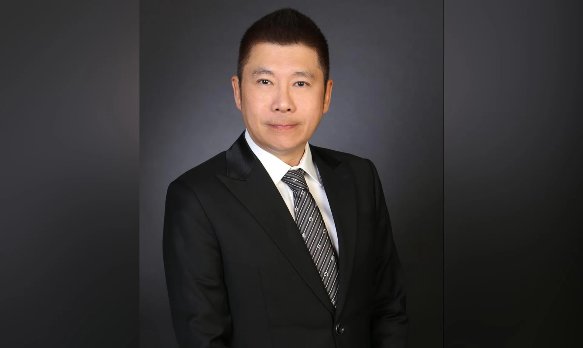 Mr Chia Boon Teck had posted remarks on his LinkedIn page on March 22 about a High Court case involving Lev Panfilov, who was accused of raping a woman he met on dating app Tinder.