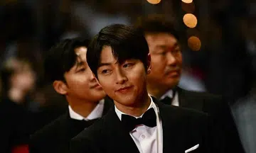 Song Joong-ki reveals wife is due to deliver soon
