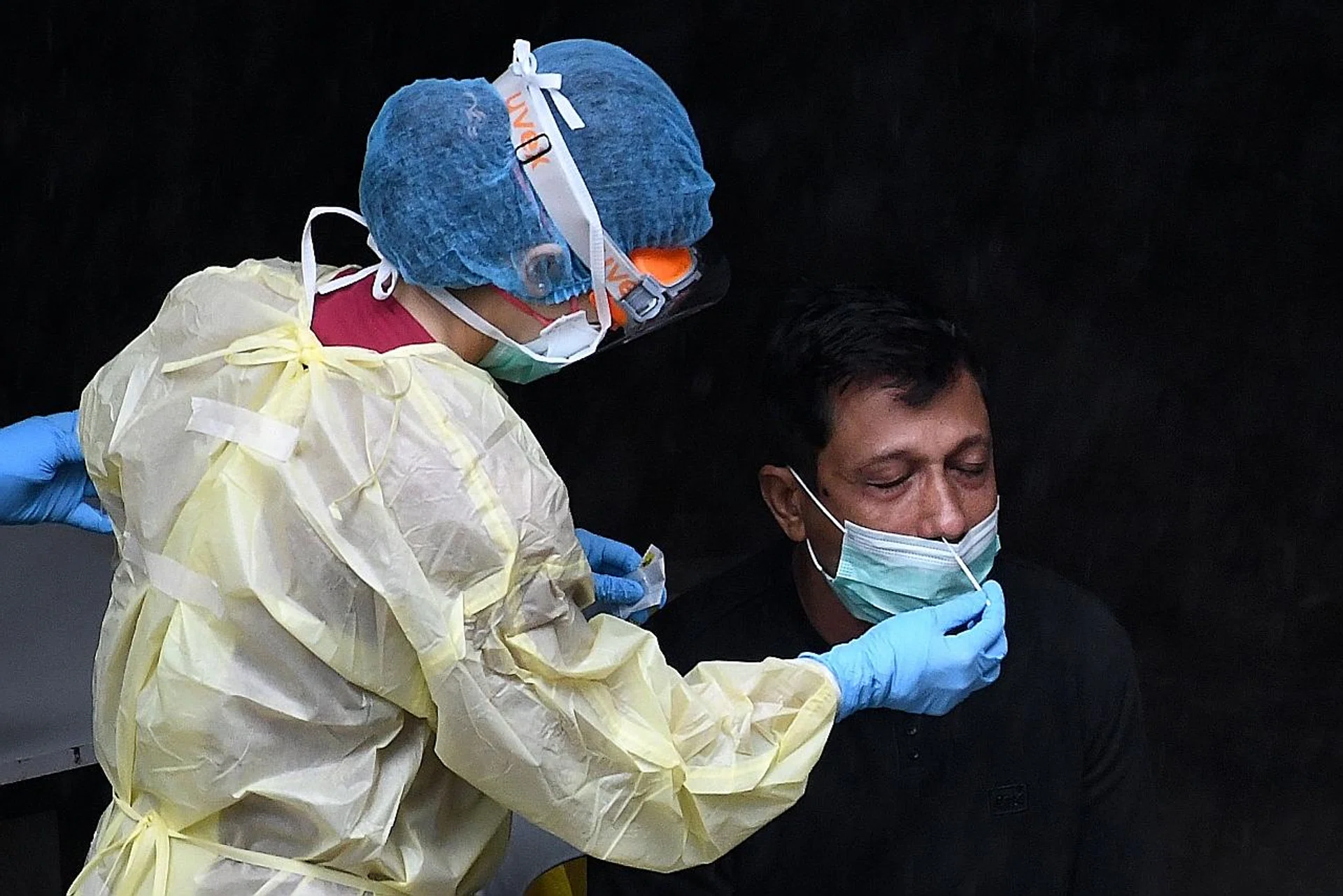 Training on how to perform swab procedures, including familiarisation with all aspects of the personal protective equipment, will be provided.