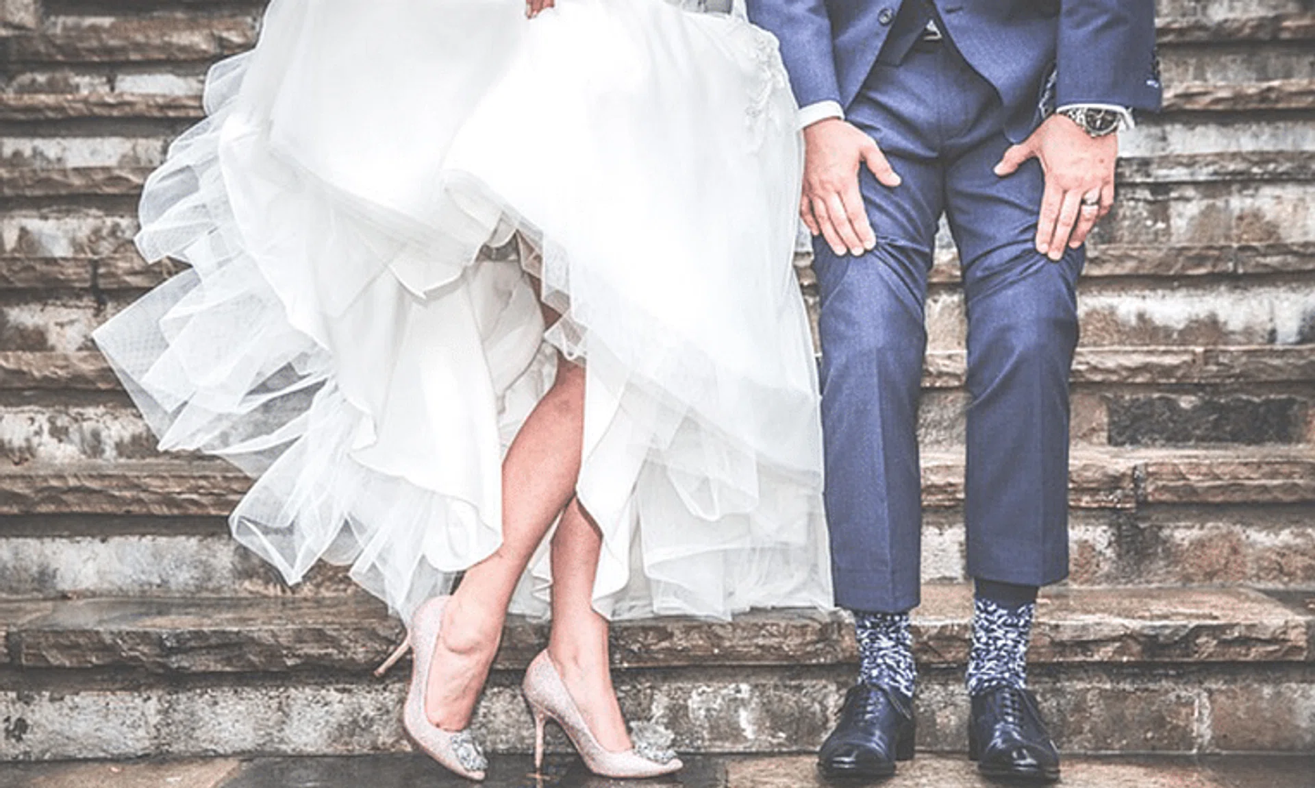 Lawyers advise clients to research and find out if their photographer has experience, good credentials and track record.