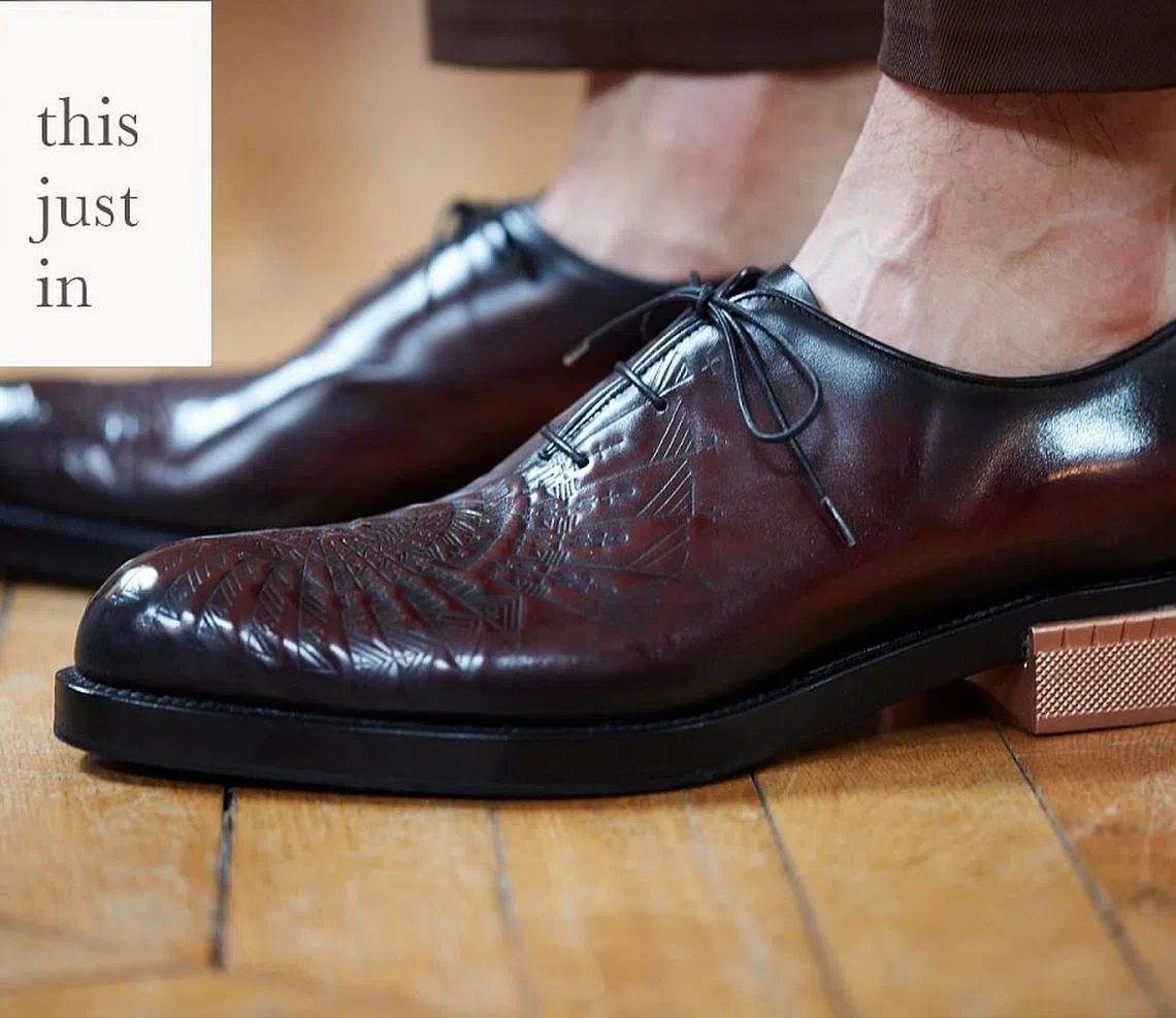 Campbell ラウンドジップ Tatto Berluti 長財布 Scott