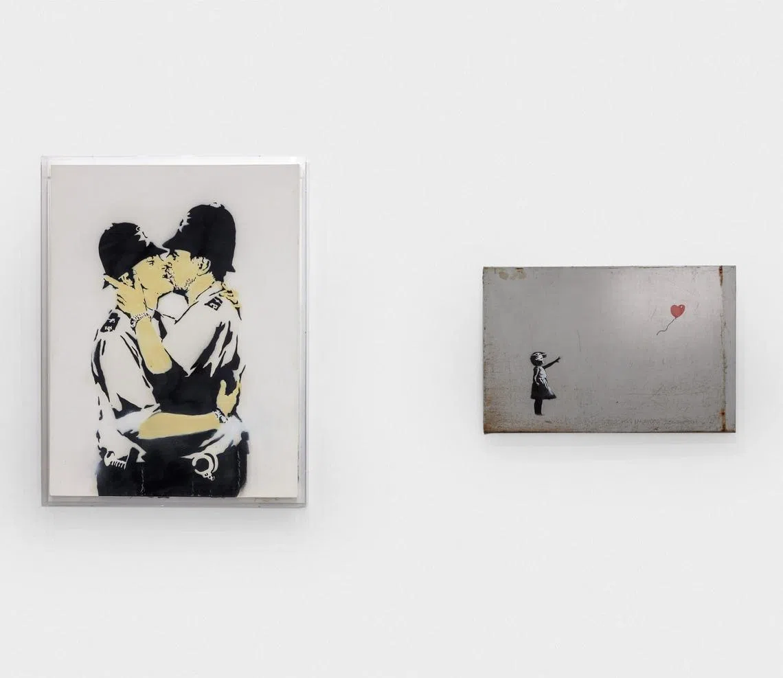 Banksy アート作品 2点セット Bid on a Banksy once owned by singer Robbie Williams - The Peak