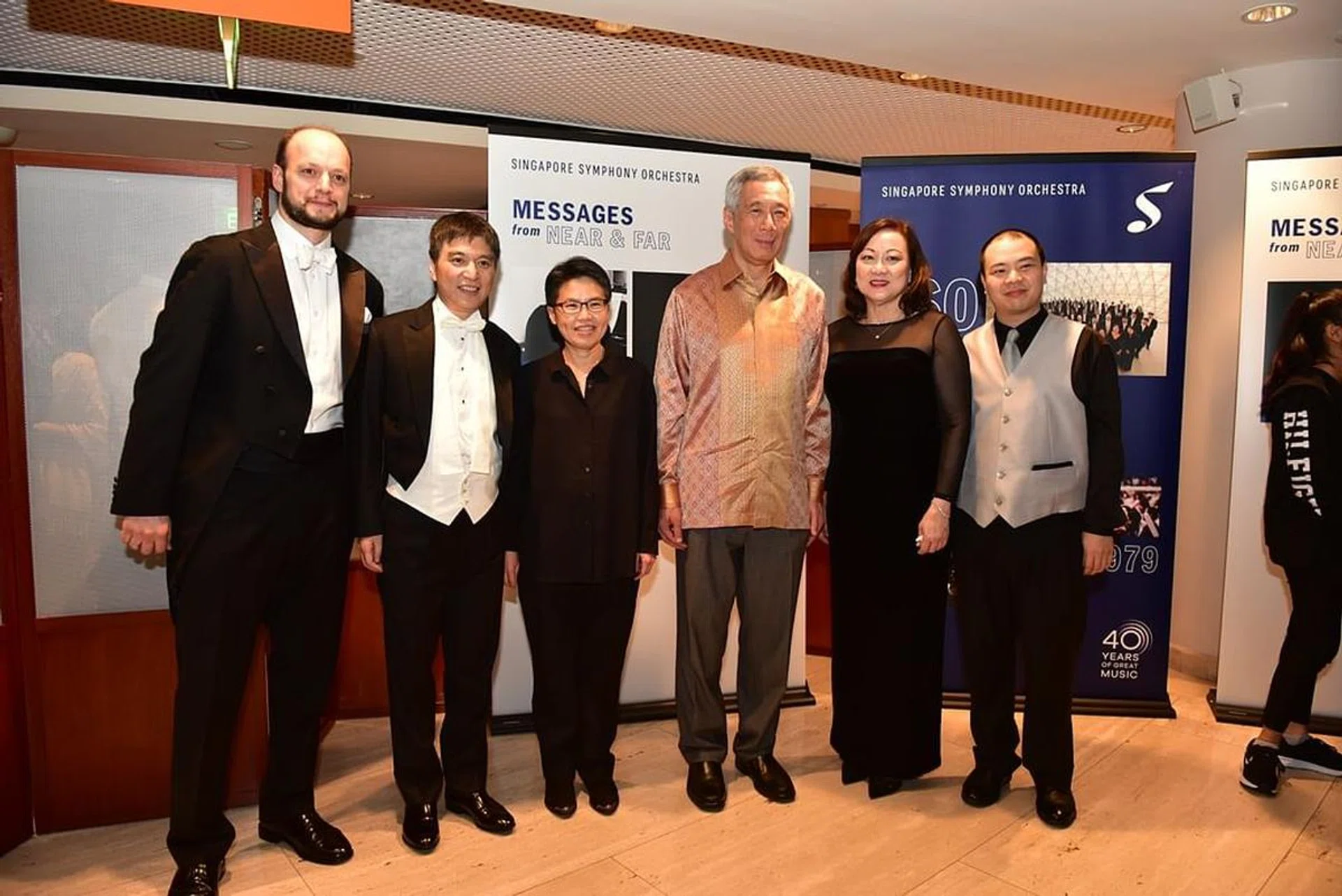 SSO Concertmaster Igor Yuzefovich, Maestro Lan Shui , Lim Shue Chern , Lee Hsien Loong , Lynnette Seah & pianist Lim Yan