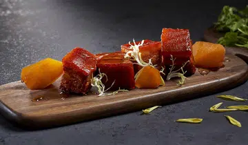 Shang Social Jiang Nan Wok braised black marbled pork