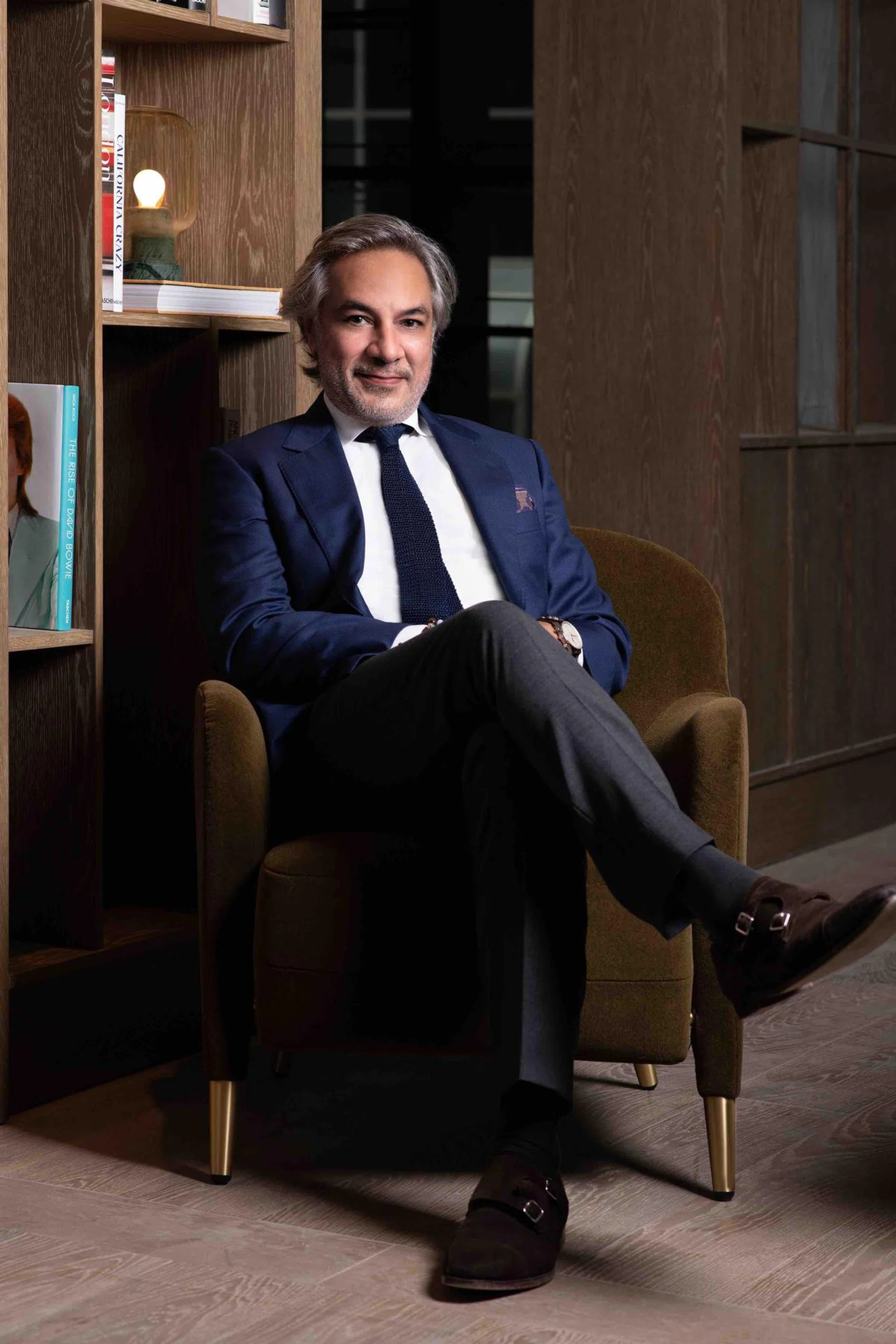 Dr Aron Harilela