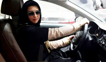 FI-saudi-arabia-women-driving-f1