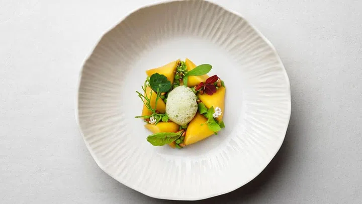 Les Berlingots ASP - pasta parcels filled with Baron Bigod cheese. (Photo: Four Seasons Hotel London)