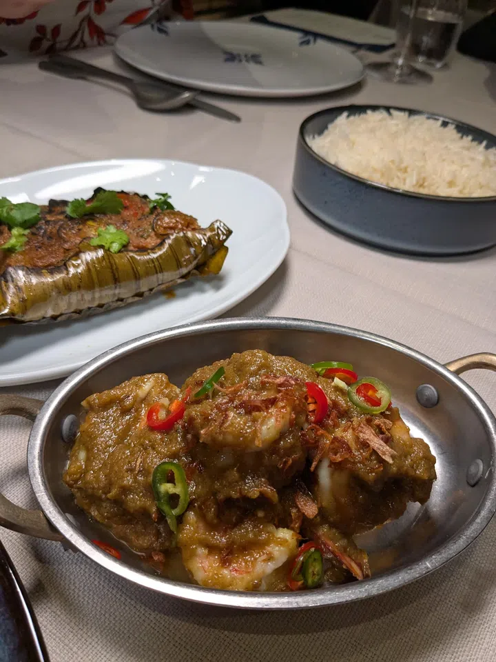 Gilmore & Damian D’Silva