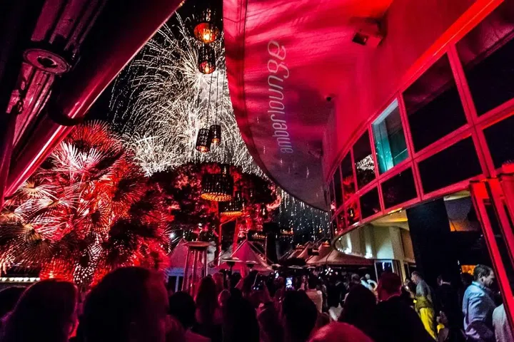 (Photo: Amber Lounge)