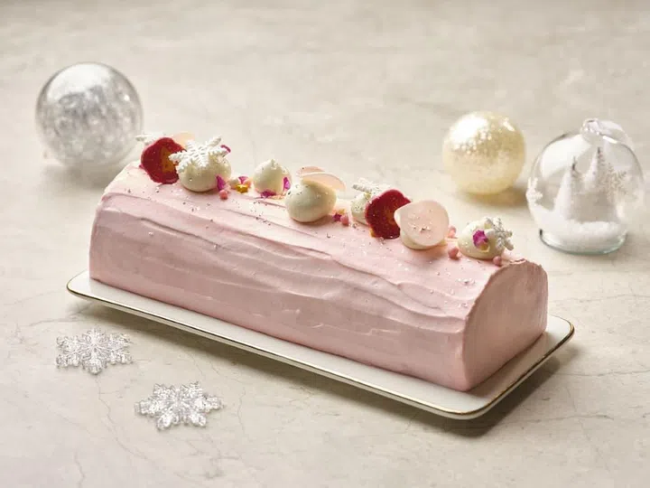 log cake