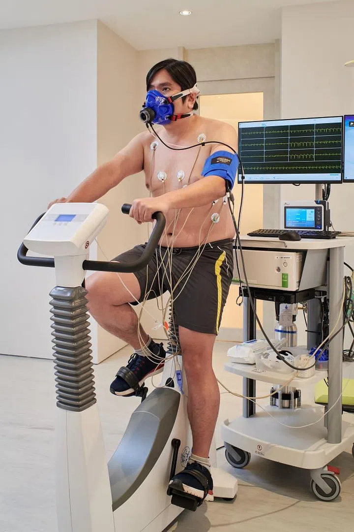 A client undergoing a physical assessment. (Photo: Chi Longevity)
