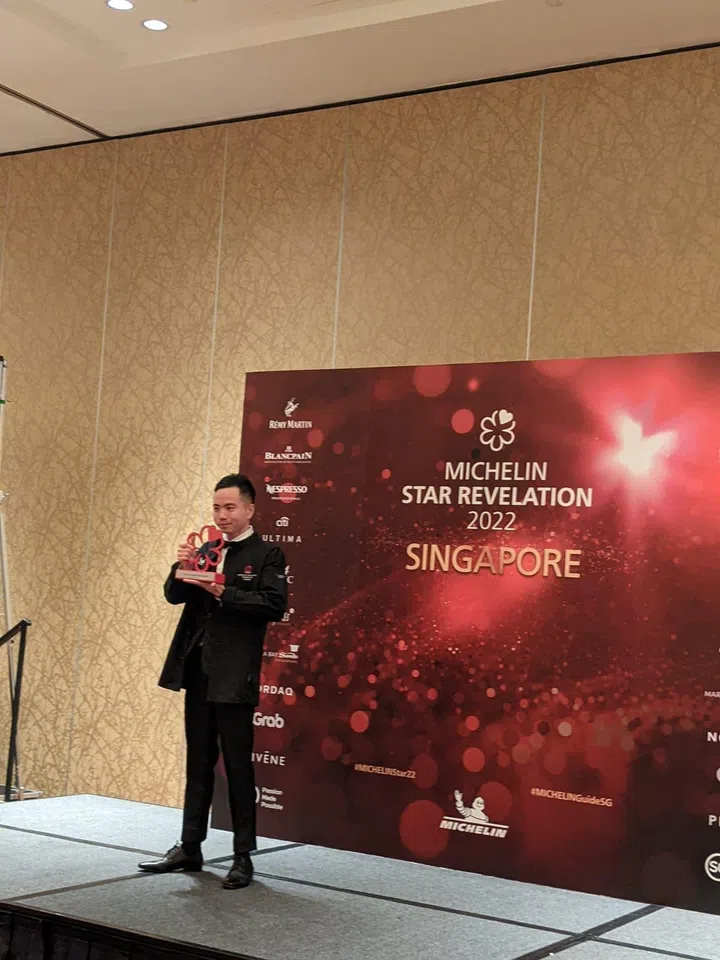 Chef-sommelier Eric Eu of three-starred Les Amis received the inaugural Sommelier Award. (Photo: Kenneth SZ Goh) 