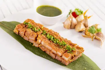 Famous treasure Chinese Food Takeaway