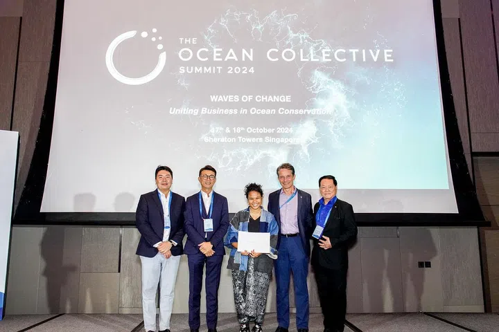 At the center is Nuryanee Anisah, winner of the Ocean Innovator's Challenge, alongside judges, from left to right: Justin Lee, Alan Wah, Fabien Cousteau and Julian Chang. (Photo: The International SeaKeepers Society)