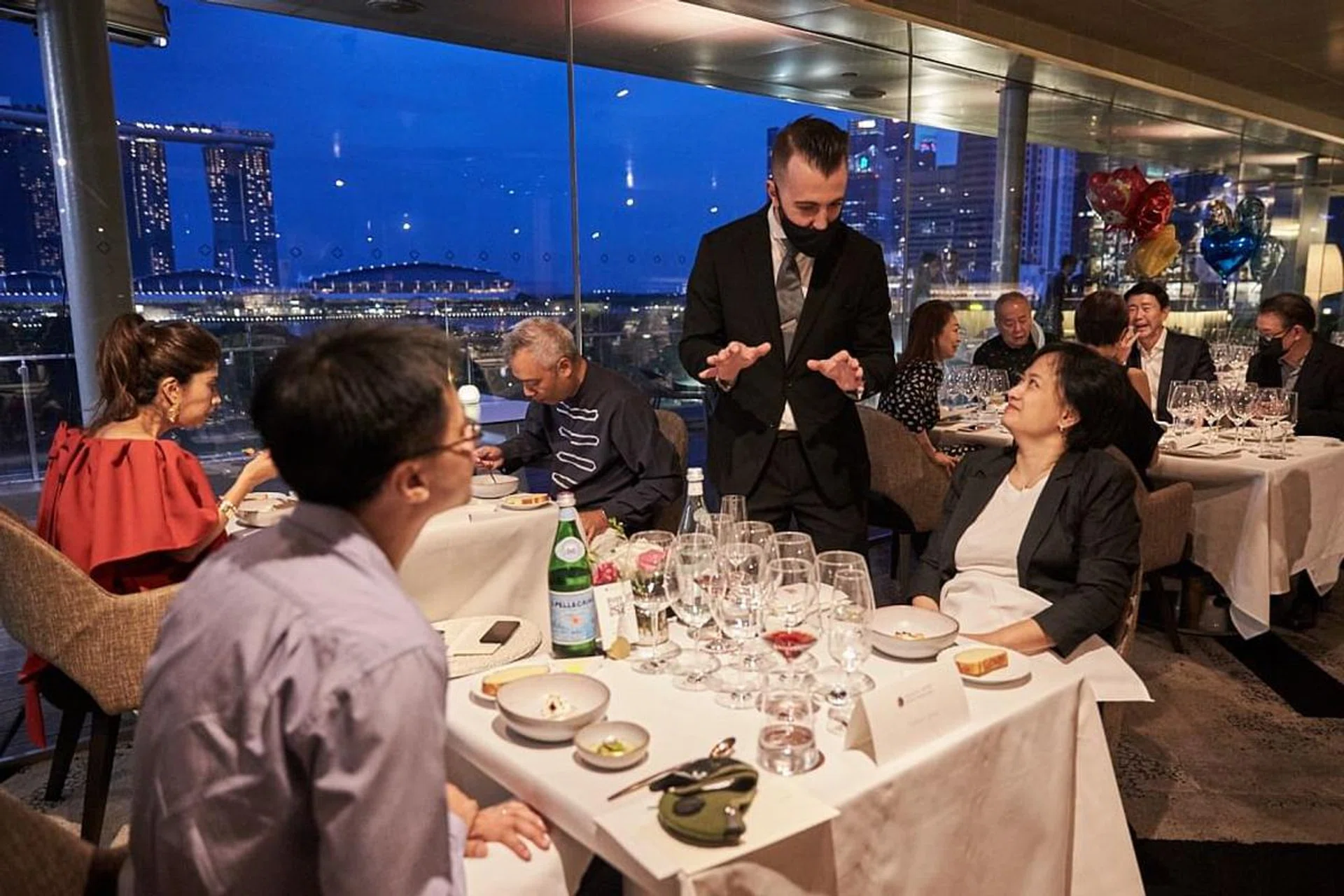 Restaurant Art and World Alba White Truffle Charity Auction