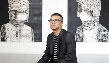 khai hori art curator