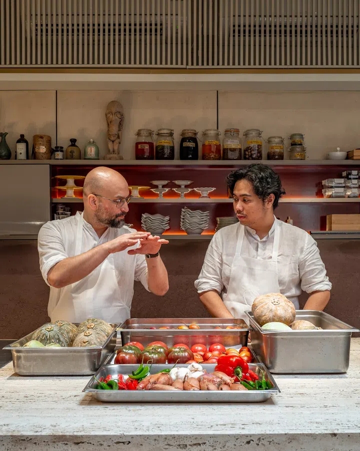 theatre dinner singapore