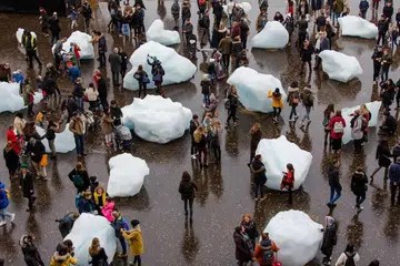 Can the Art World reduce its carbon footprint
