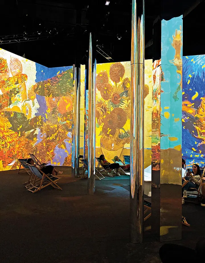 Van Gogh: The Immersive Experience