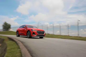 The Audi e-tron SportBack 50 in action.