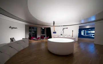 Dyson - Reception (Night) 01