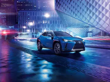 Lexus UX300e test drive