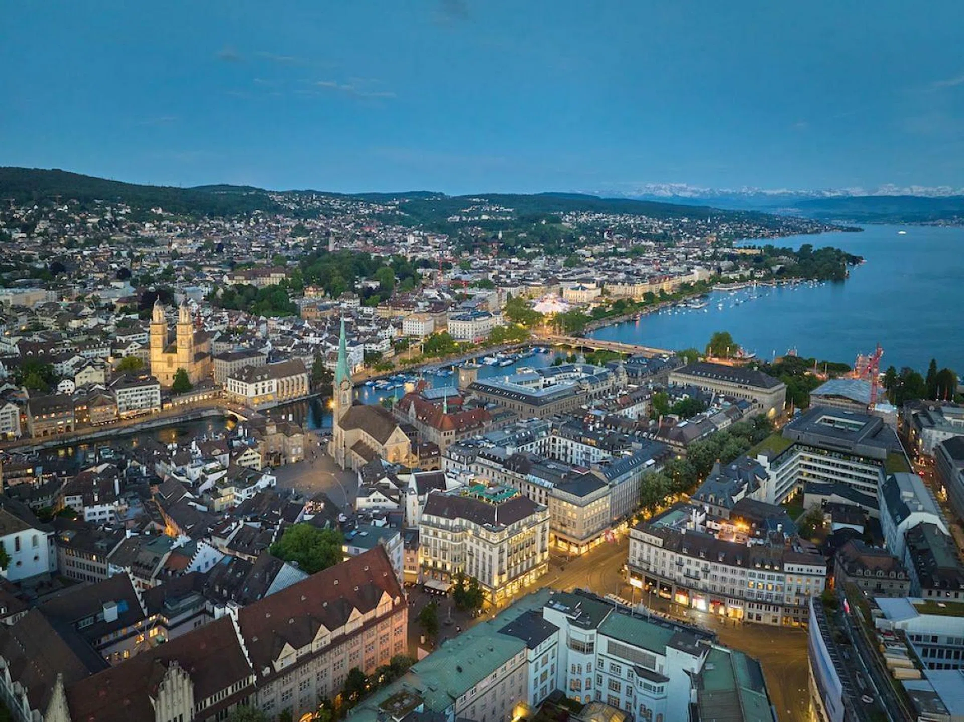 Night skyline of Zurich, the financial capital of Switzerland. (Photo: Mandarin Oriental Savoy, Zurich)