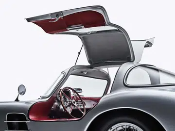 Mercedes auction