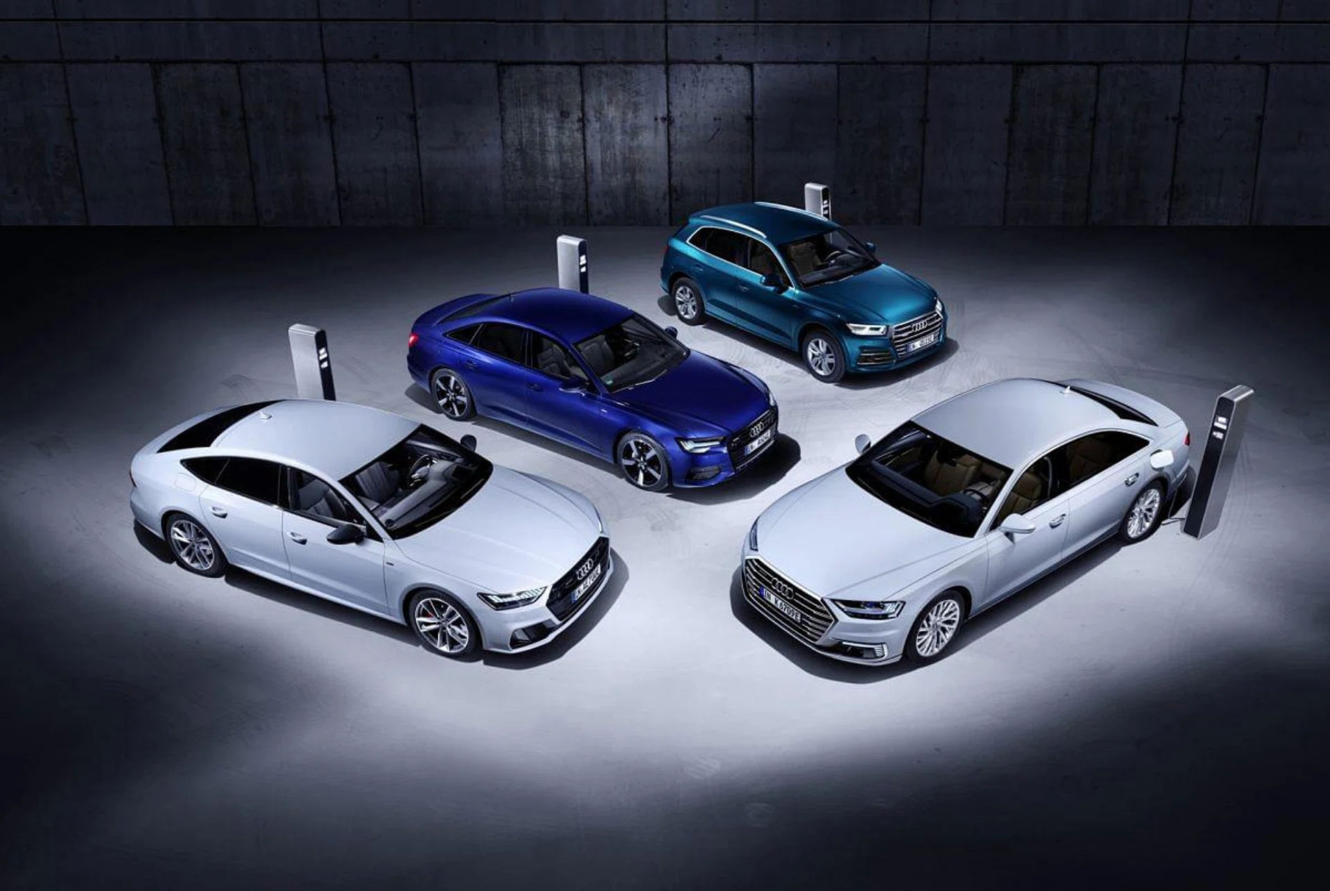 Efficient and Powerful: 
The New Plug-In Hybrid Models 
Audi Q5, A6, A7 and A8
