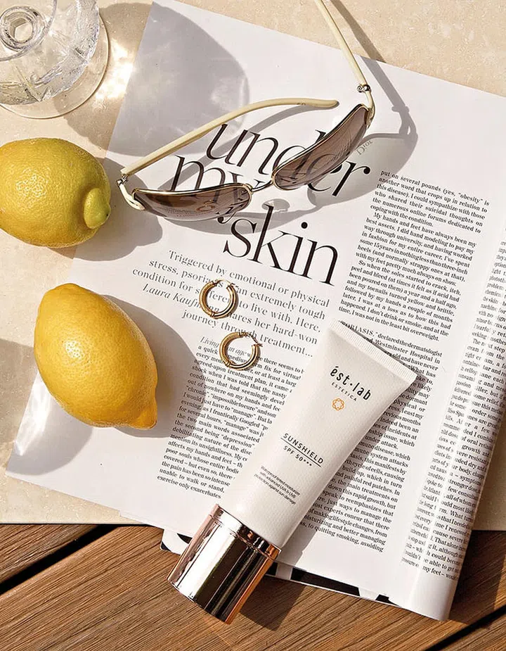 ést.lab creates fuss-free, on-the-go, eco-friendly skincare essentials.