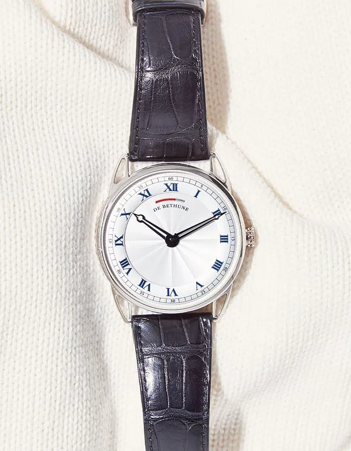 “AVANT-GARDE” De Bethune DB25 Power Reserve in white gold