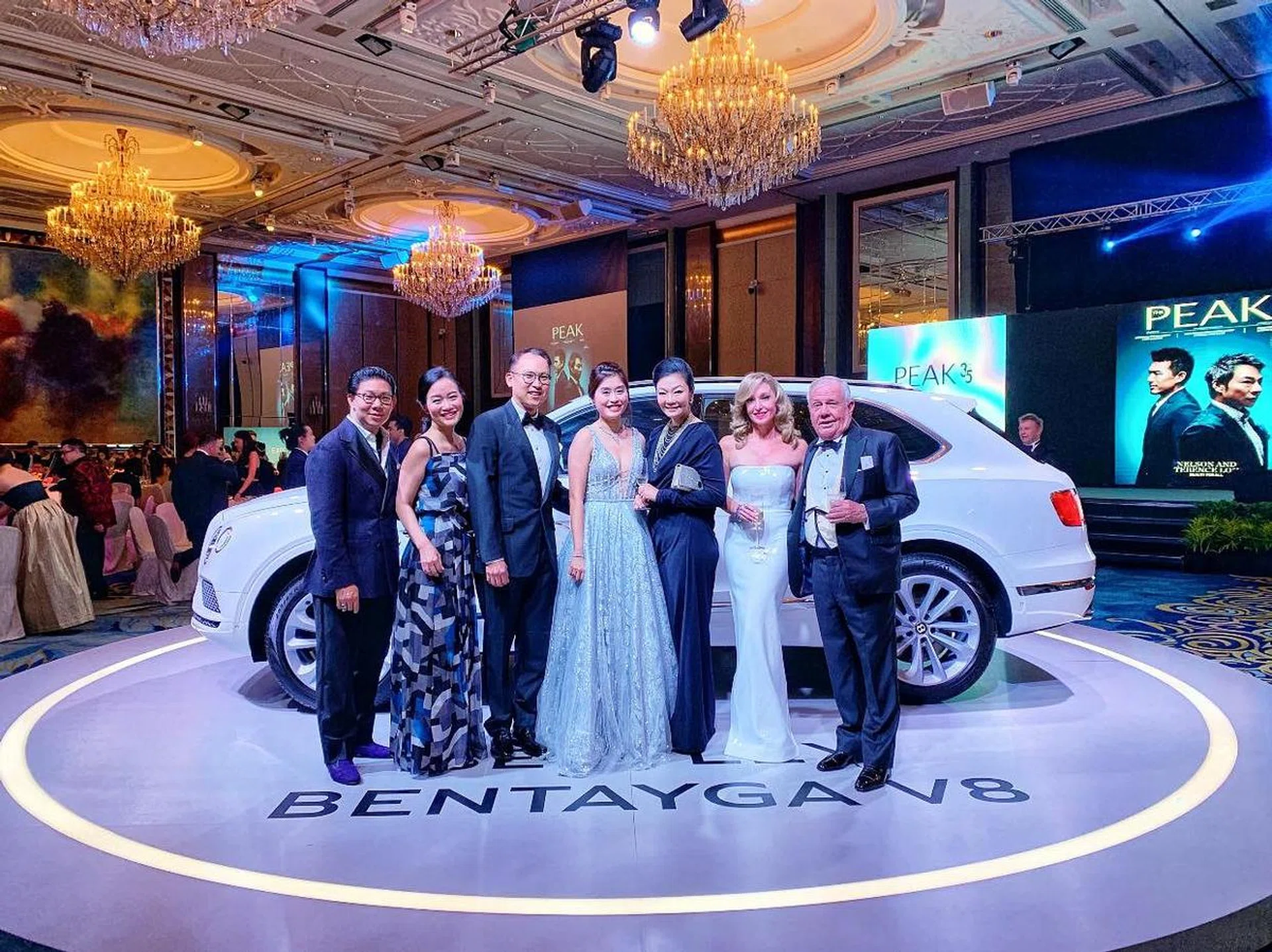 Aun Koh, Tan Su-Lyn, Kenneth Kan, Tan Mei Ling, Maisy Koh, Paige Parker & Jim Rogers | Photo courtesy of Paige Parker