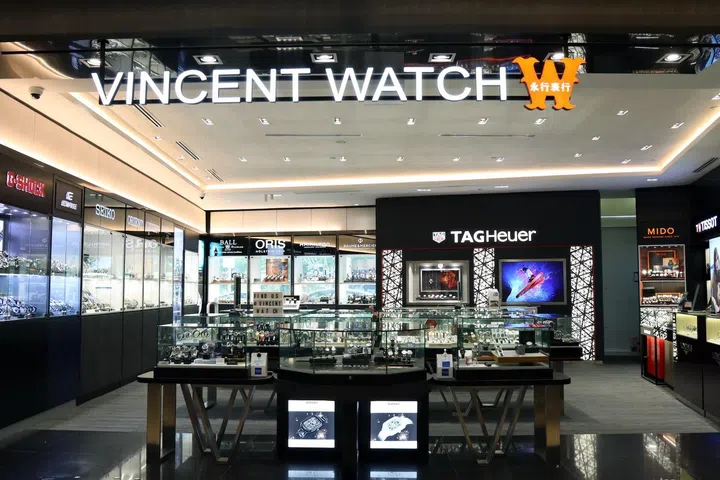 Storefront view of Vincent Watch, in Tampines Mall, which is a family-run authorised retailer with stores in neighbourhood shopping centres in Singapore